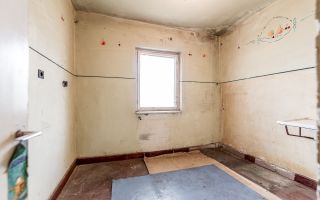 Apartament decomandat, 2 camere, Alfa, la 2 pași de stația de tramvai - Poză 5