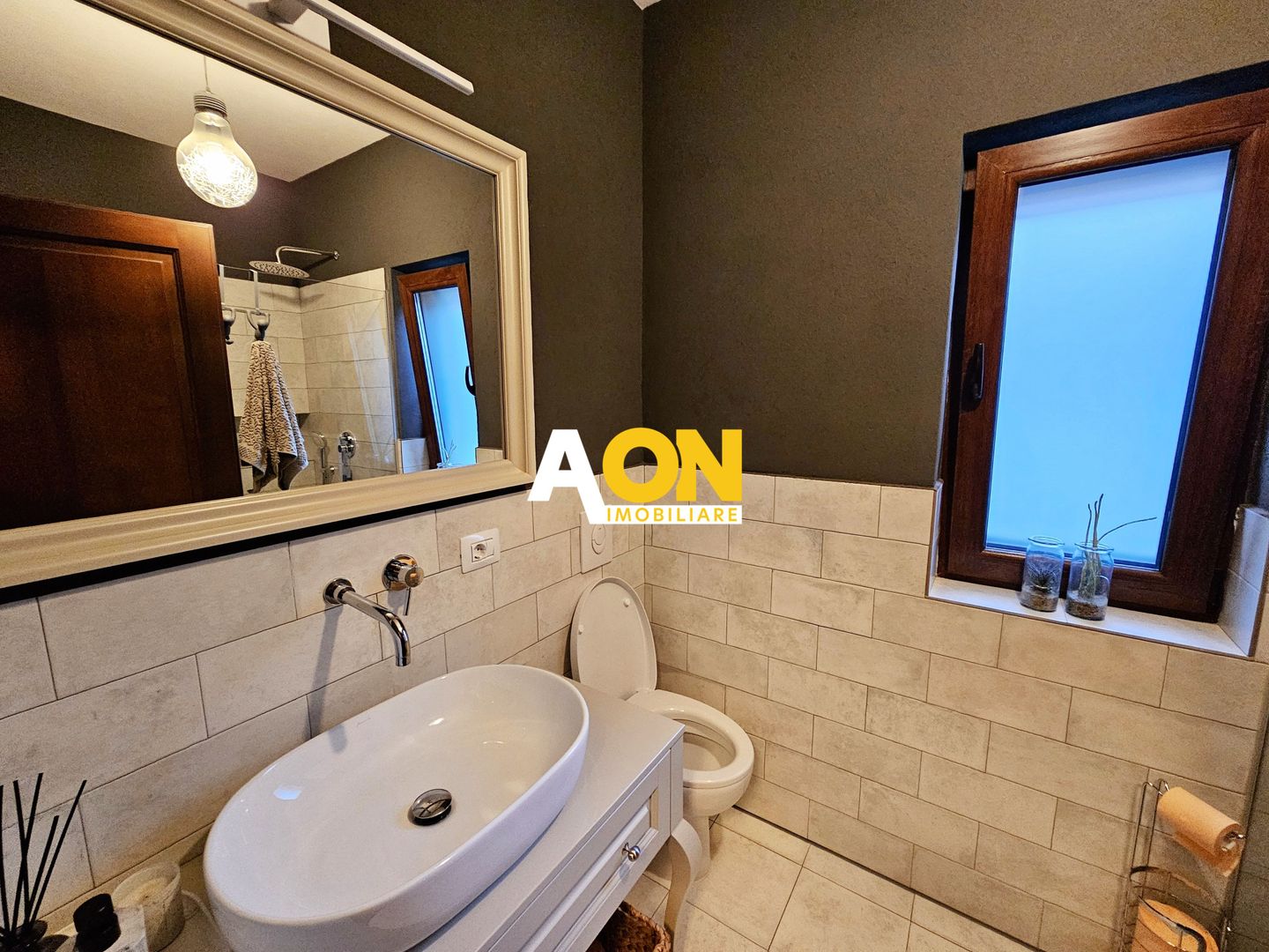 Casa noua, 6 camere, P+M, toate utilitatile, 608 mp teren, Micesti - Poză 8