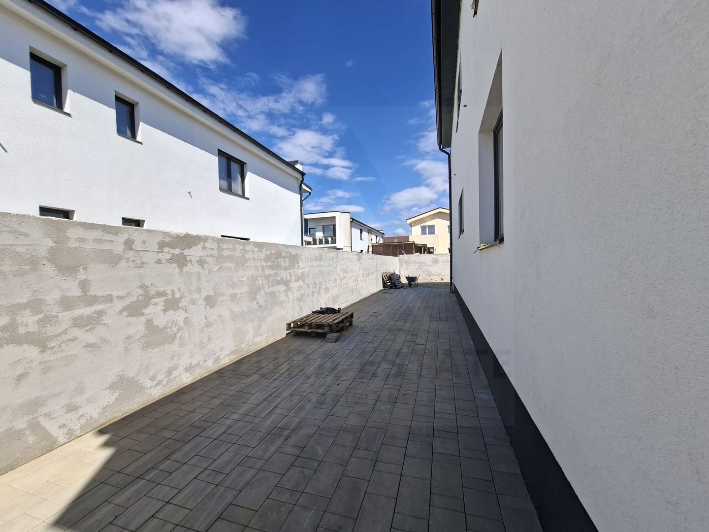 Casa moderna 3 camere P+1 curte privata libera 170 mp in Arhitectilor - Poză 2