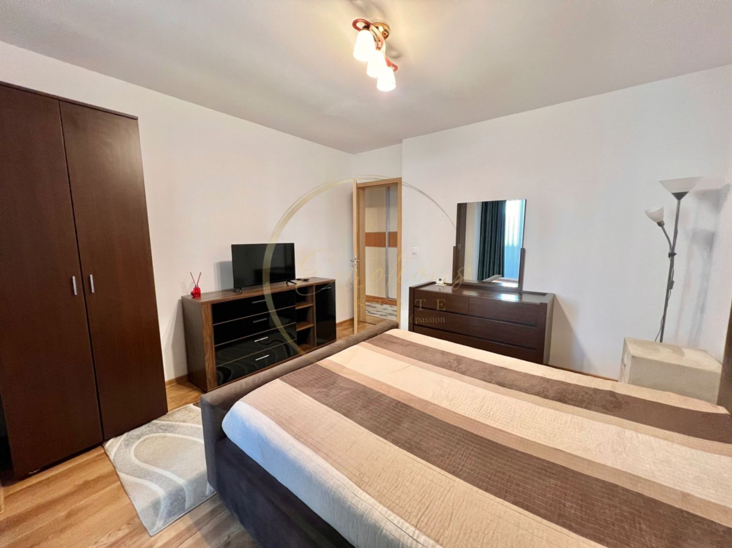 LUX | Apartament cu 3 camere | Torontalului , Timisoara - Poză 2