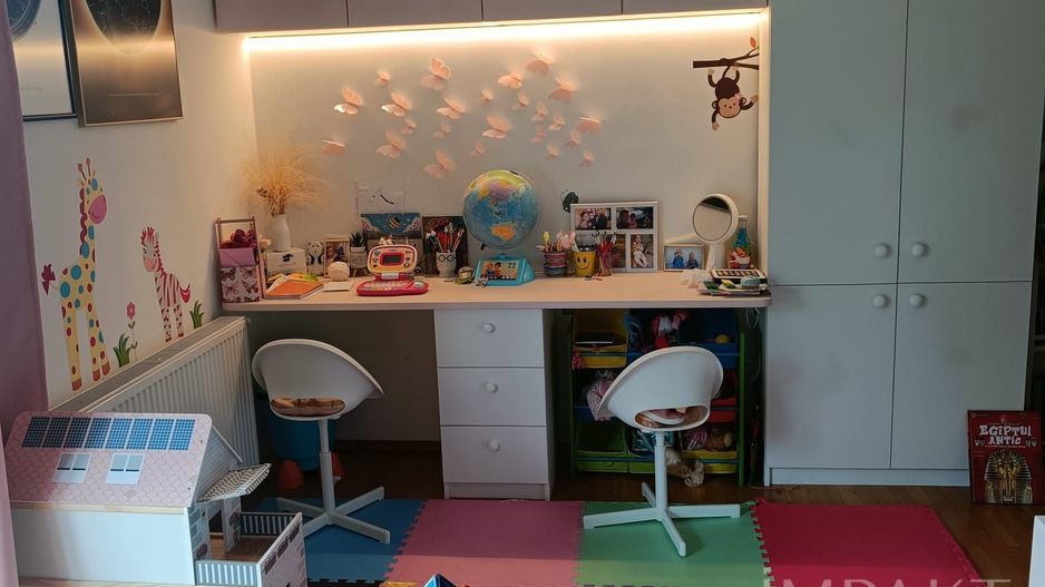 Apartament în Andrei Mureșanu – cu parcare & boxă - Poză 8