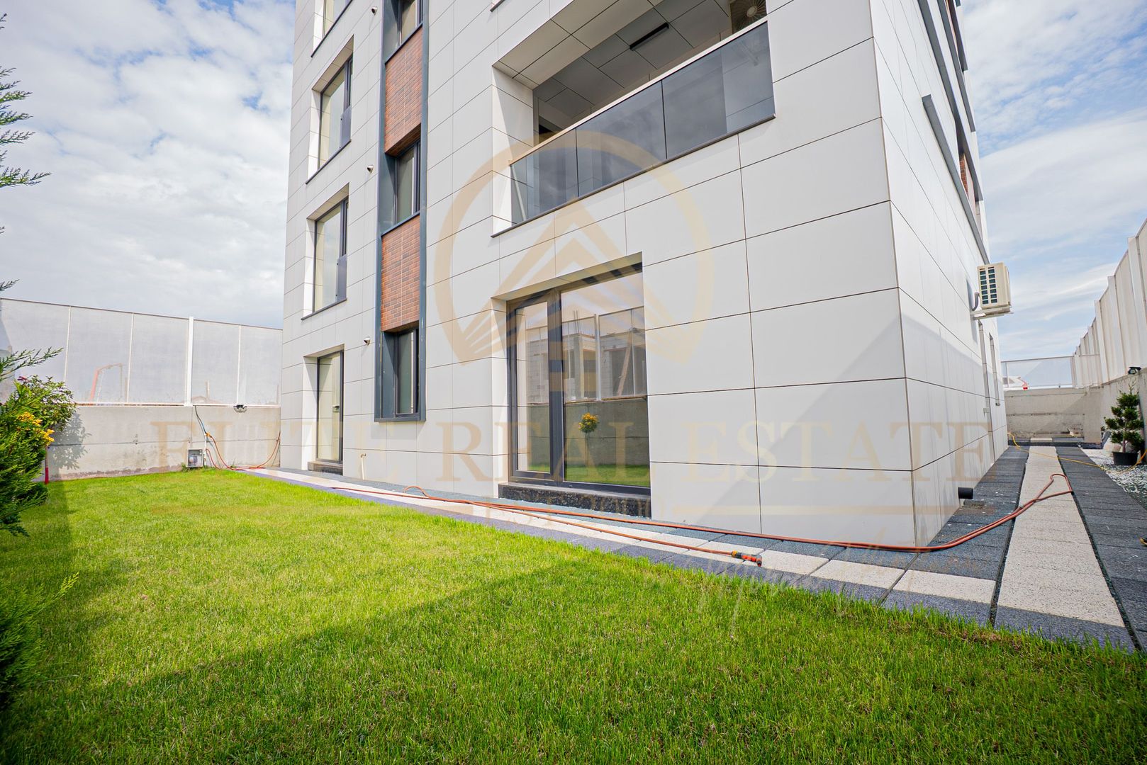 KM 5 - Complex Alpha Residence – Apartament 3 camere cu grădină. - Poză 1