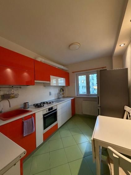 De Închiriat 3 Camere, Prima Închiriere, 2 Balcoane, Vitan, Negociabil! - Poză 8