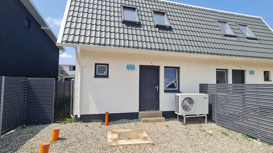 Casa finalizata intabulata in Cartier Izvor Tarlungeni Brasov - Poză 8