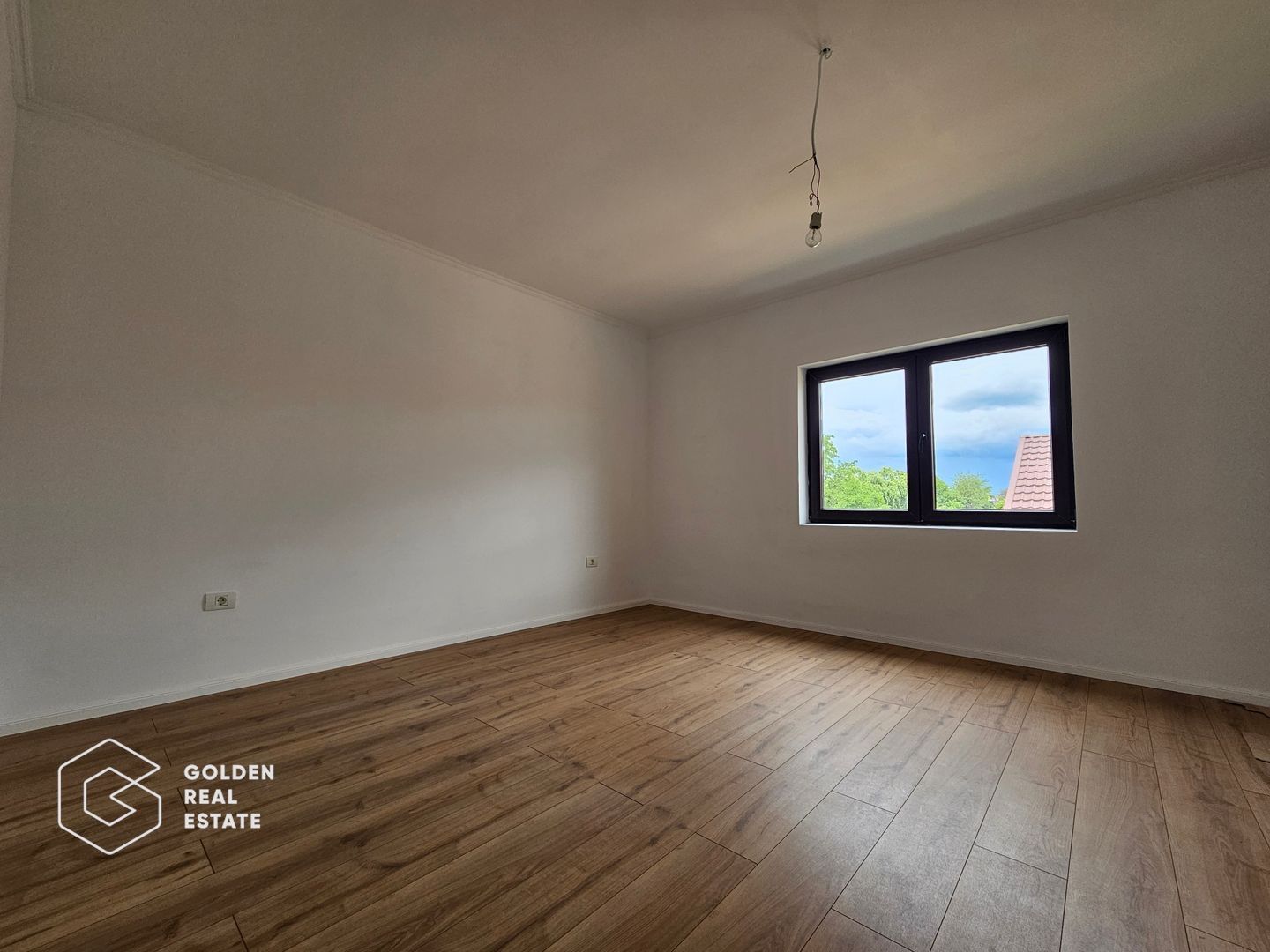 Casa spatioasa, 161 mp Utili, 4 camere, 4 bai, Tunari, COMISION 0% - Poză 7