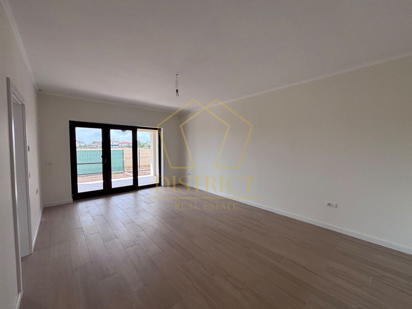 Duplex modern cu 5 camere I Dumbravita - Poză 1