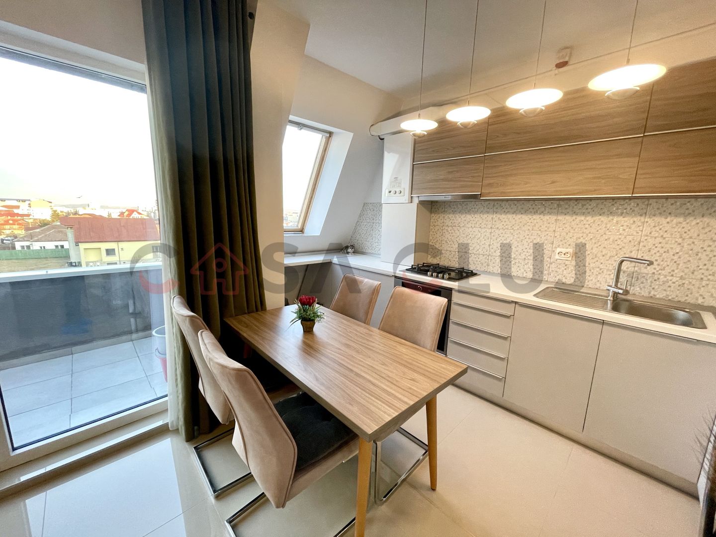 Noul tau "acasa" cu vedere la lac si loc de parcare - Poză 2