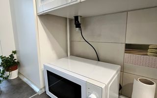 Studio bine compartimentat, parcare, complet mobilat, renovat, mutare imediata - Poză 12