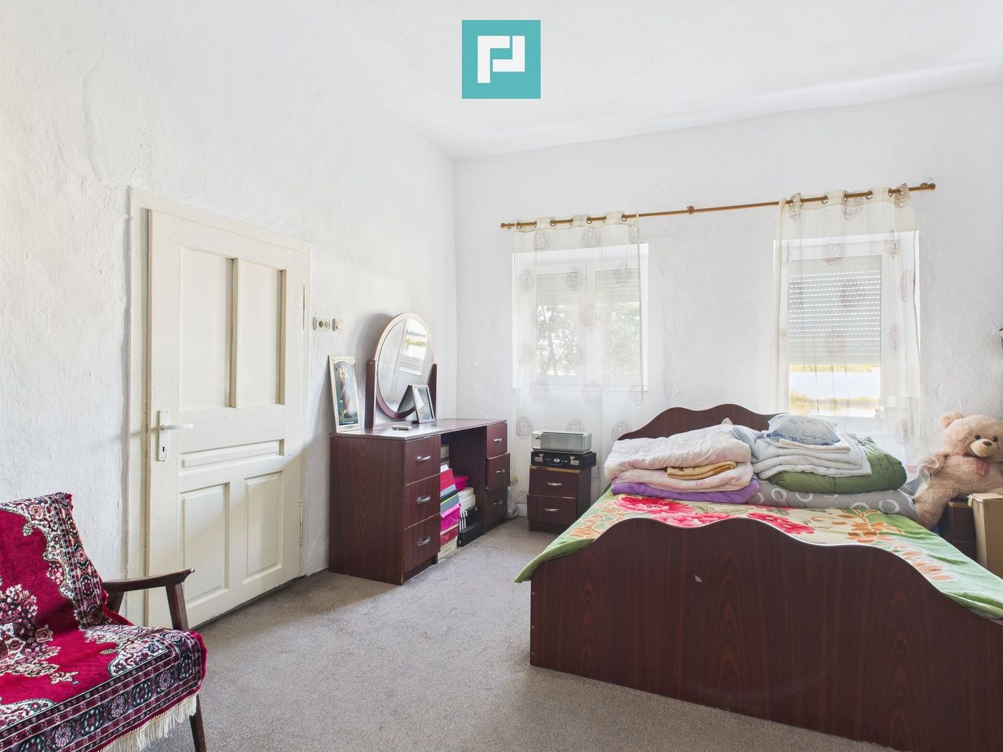 Casă cu 4 camere în Sânpetru German, Secusigiu - Poză 7