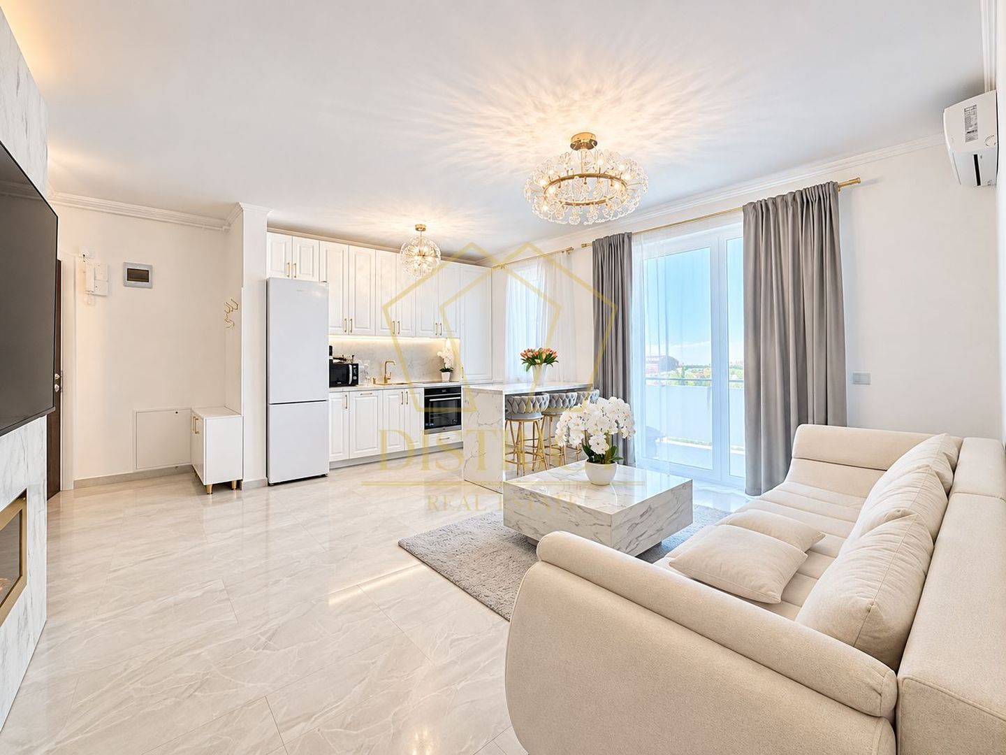 Apartament cu 2 camere mobilat de Lux | Etaj intermediar | in Giroc la asfalt. - Poză 1