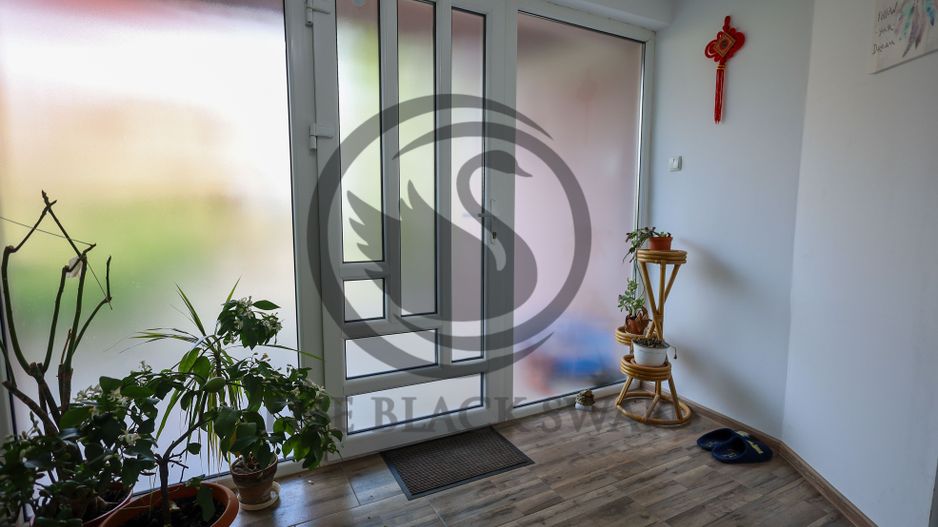 Casa de vanzare 12 camere | 2 constructii - Business, Rezidential | PH - Poză 23