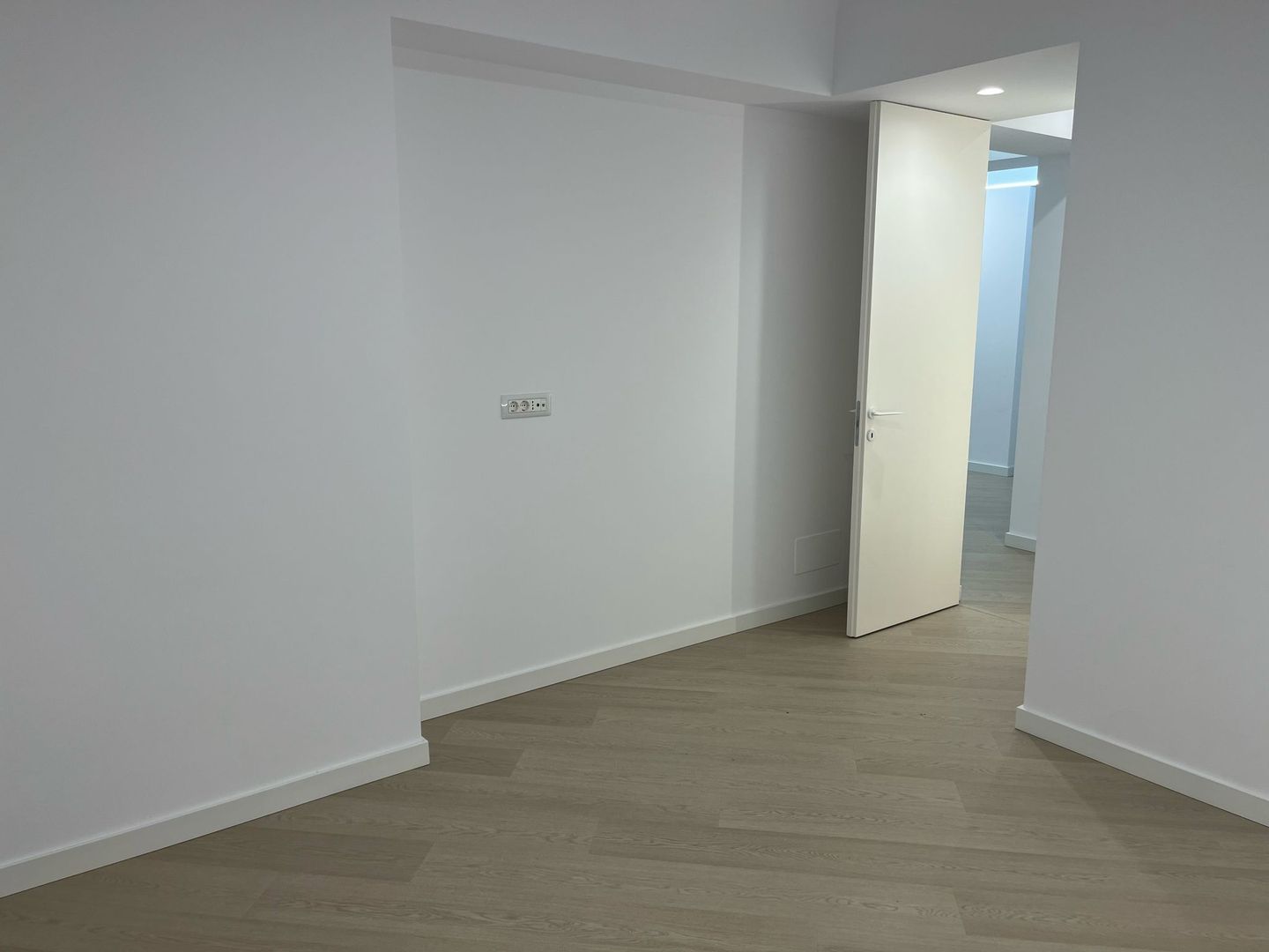 Cortina North || 2 Camere || Nemobilat || Comision 0% - Poză 7