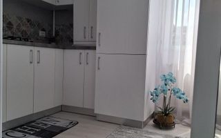 Garsoniera complet renovata, Galata, strada Vasile Urechia nr. 4, etaj 2 – 64.900 € - Poză 7