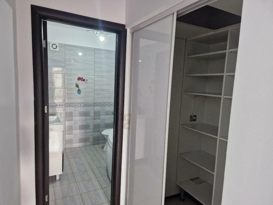 Vanzare apartament 3 camere, Bucureşti, Sector 3, Str Ilioara - Poză 10