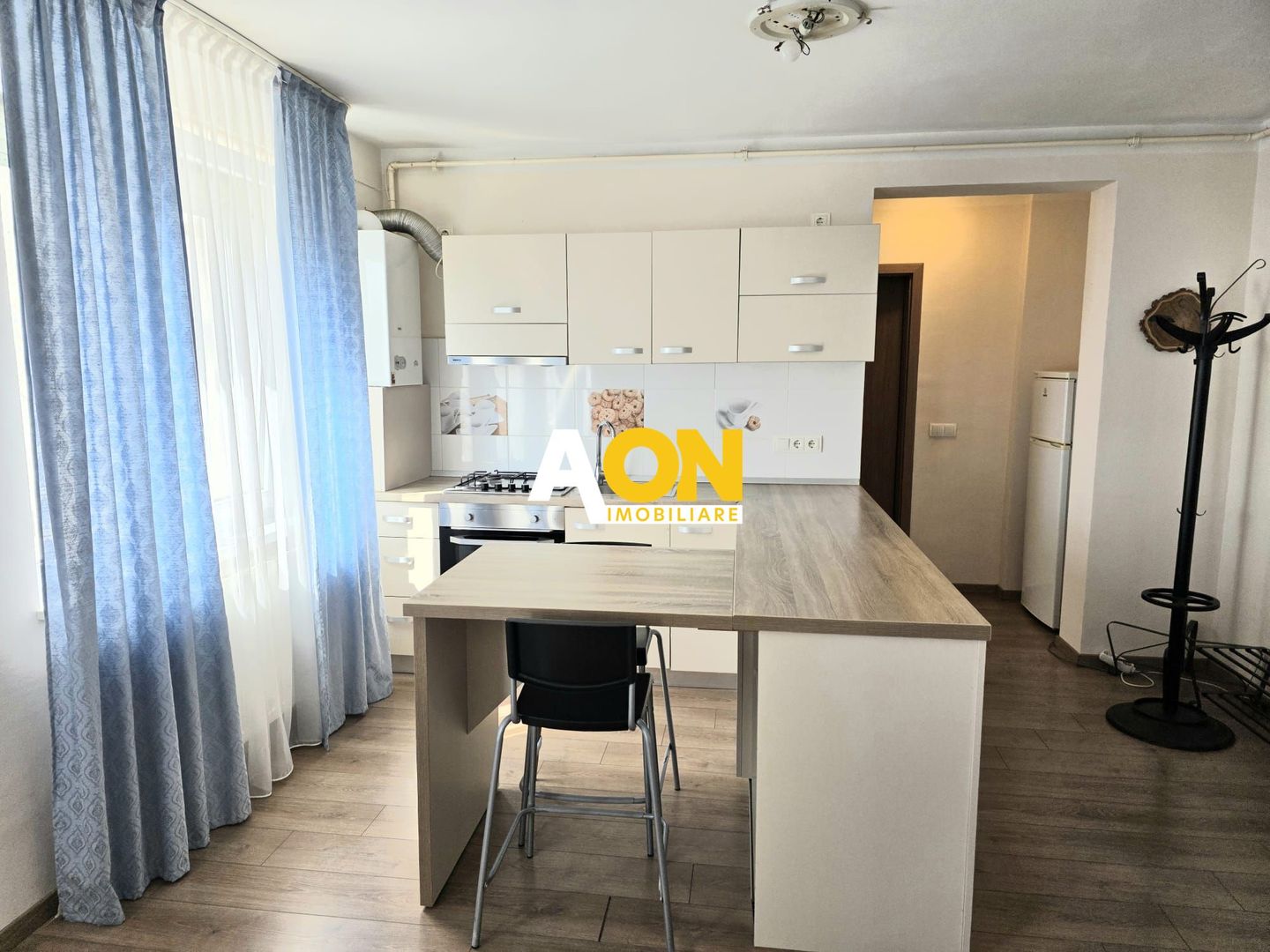 Apartament 2 camere, open space, cartier Orhideea, parcare privata - Poză 2