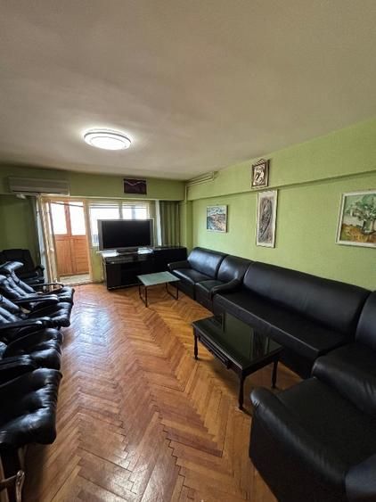 Vânzare Apartament 3 Camere Decomandat Bulevardul Decebal / Piața Alba Iulia - Poză 2