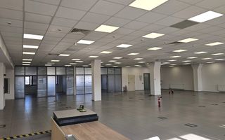 Spatiu de birouri de inchriat locatie centrala si vizibilitate buna - Poză 4