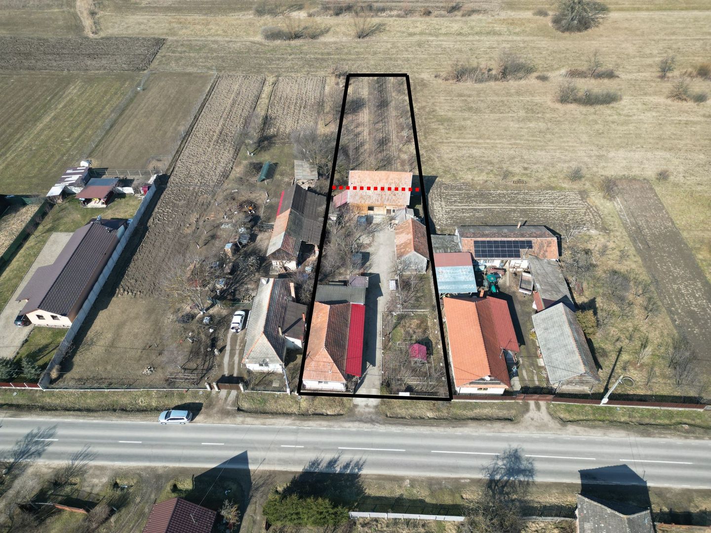 Casă 4 camere 94 mp + teren 1.527 mp Pachia jud. Covasna - Poză 1