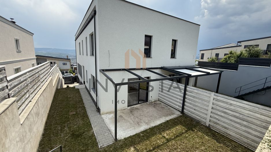 Casa tip duplex cu panorama deosebita ! - Poză 1