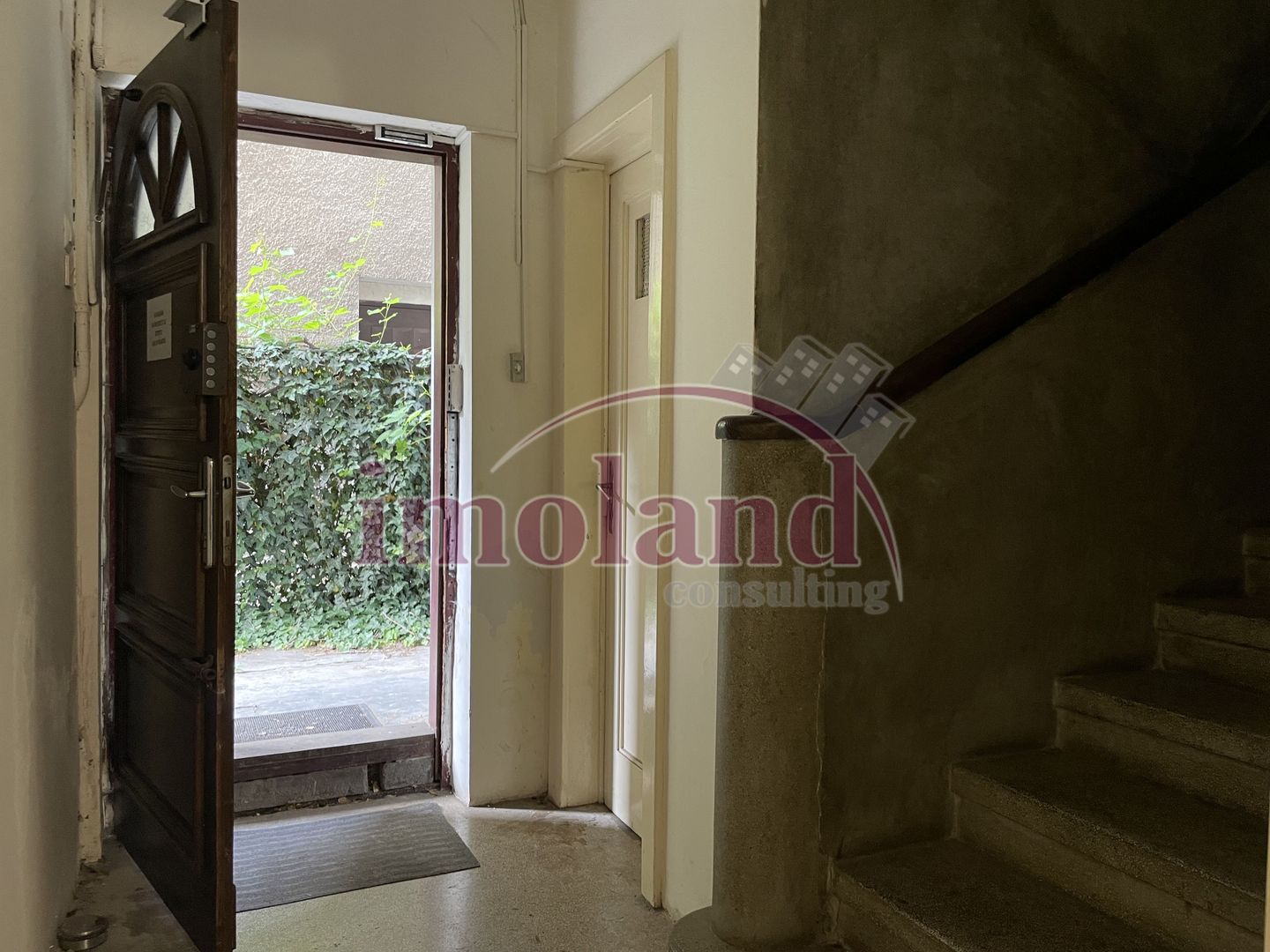 Inchiriere garsoniera 37 mp in vila | ideal business | Primaverii - Poză 12