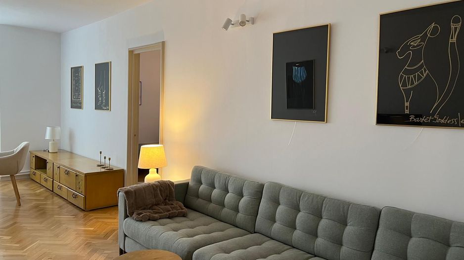 Apartament cochet, trei camere, Vatra Luminoasa - Poză 1