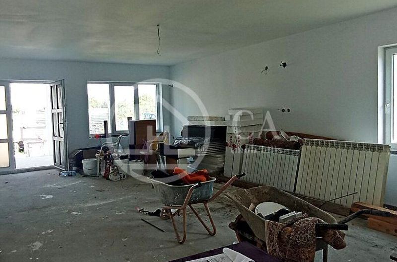 Casa de vanzare cu 4 camere in zona Santandrei, Oradea - Poză 6