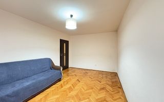 Apartament spațios cu 3 camere, 2 băi și multe avantaje - Poză 7