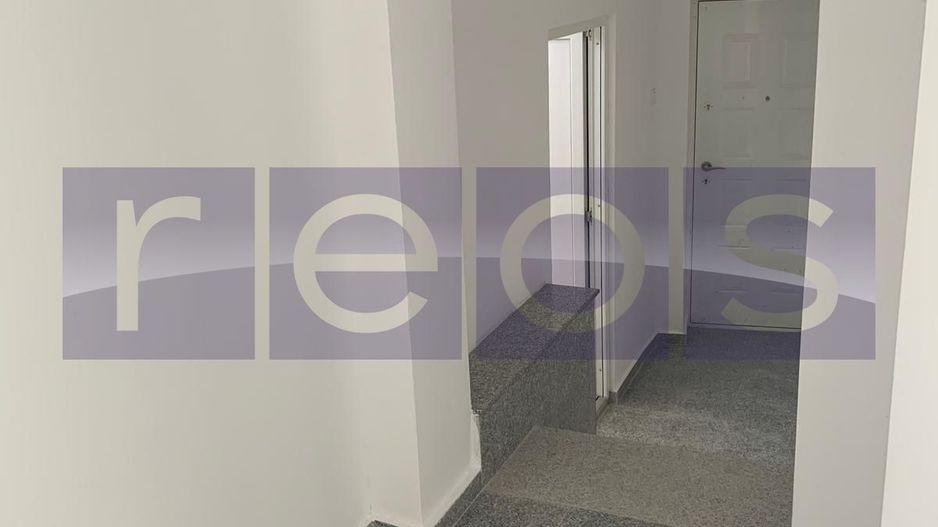 VANZARE - VILA 9 CAMERE  - Vasile Lascar, Mihai Eminescu, Bd. Dacia - Poză 21