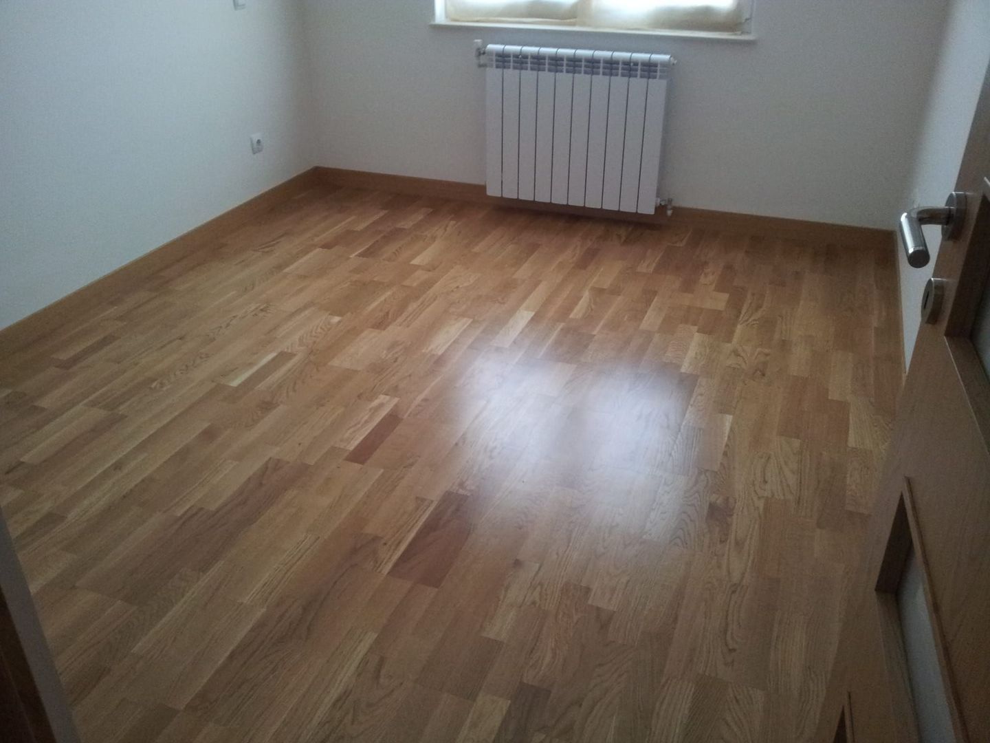 Apartament 3 camere decomandat - Poză 5