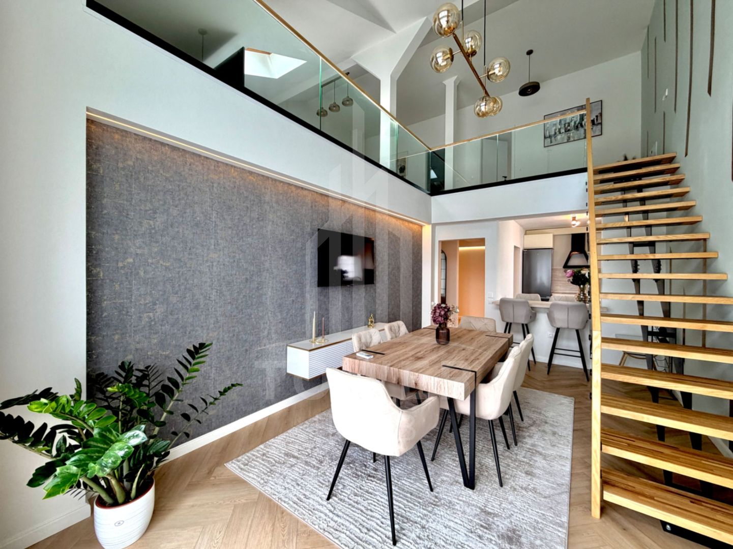 Penthouse de Lux-complet mobilat - Poză 2