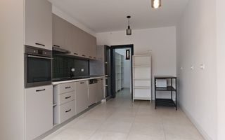 Casă modernă și spațioasă de închiriat în cartierul Gușterița - Poză 9
