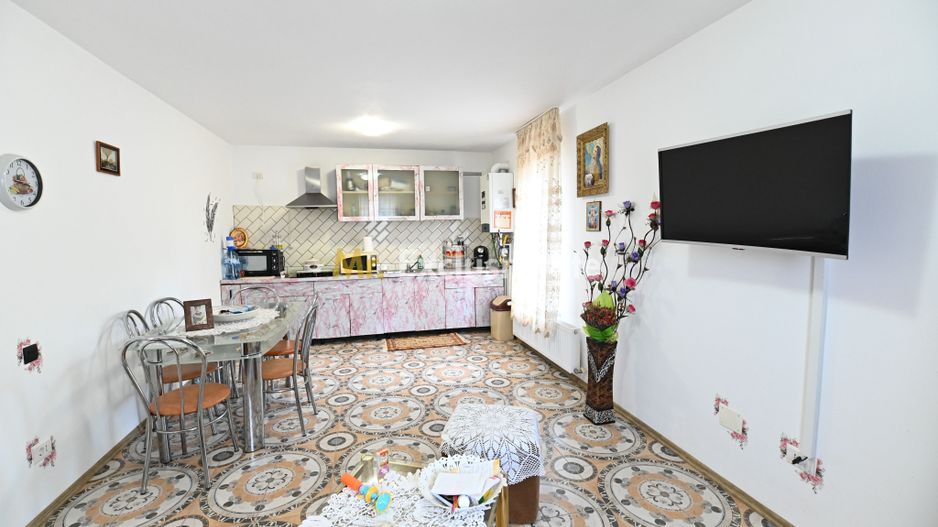 Doua case de vanzare in Carcea | 1.066 mp teren | 0% Comision - Poză 14