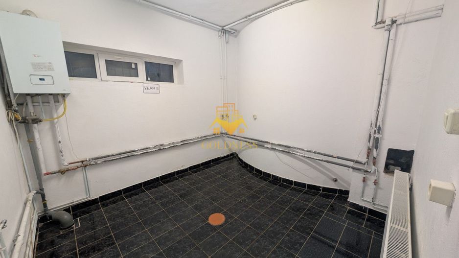Casa/Spatiu de birou,Andrei Muresanu, 9 Camere,10 Parcari,Curte 2000mp - Poză 27