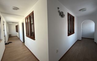 Casa renovata complet, Corlata Centru