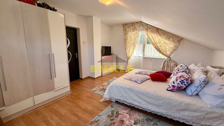 De vanzare casa P+M, zona Tulbureni, constuita in 2020 - Poză 5