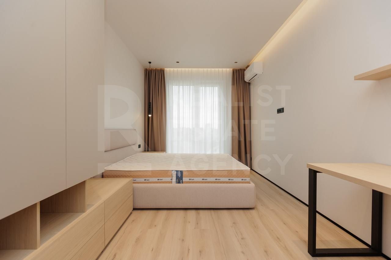 Vânzare, apartament, 3 camere, strada Moara Roșie, Centru - Poză 1