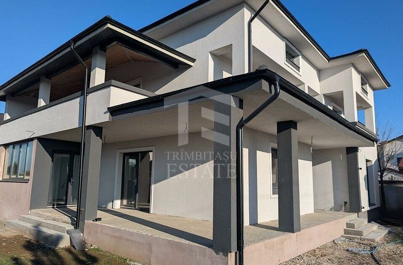 Casă Spațioasă 242 mp Utili și 600 mp Teren – Dragomirești-Deal - Poză 2