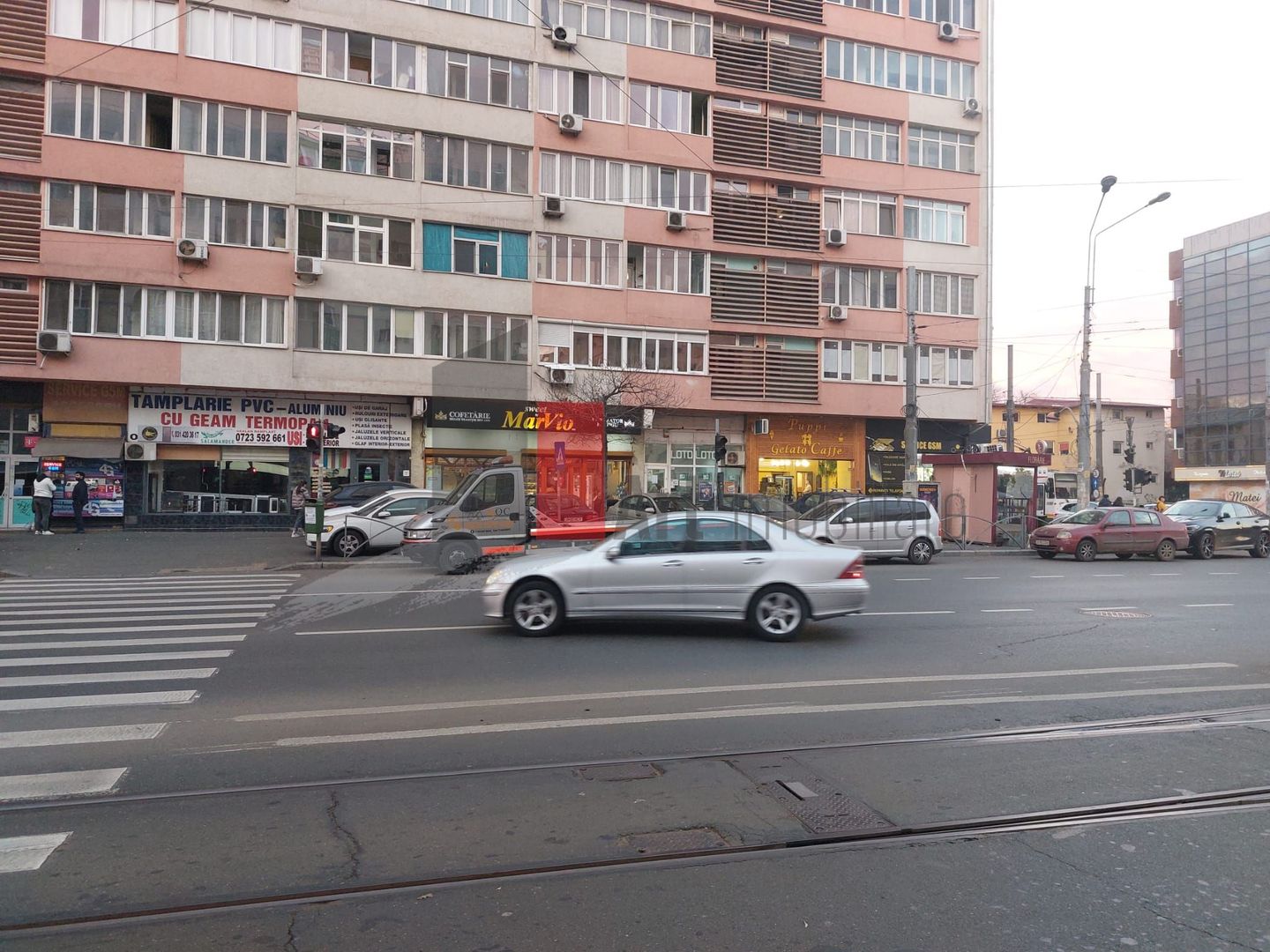 Spatiu comercial Stefan cel Mare, trafic pietonal intens, 47 mp - Poză 4