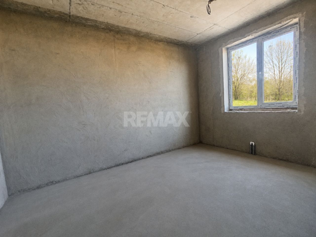Casă în Doroțcaia – 170 m² | 13,71 ari | 6 camere + living - Poză 23