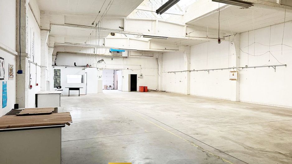 Hală industrială 431 mp de închiriat – central Arad, acces TIR - Poză 5