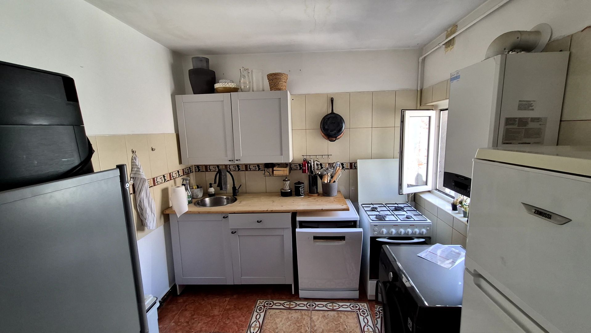 Apartament cu 3 camere 76,20 mp - Unirii - Mitropolie - Poză 9