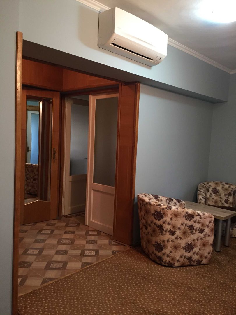Apartament 4 camere in Cetate, de preferat pentru inchiriere pe termen lung - Poză 5