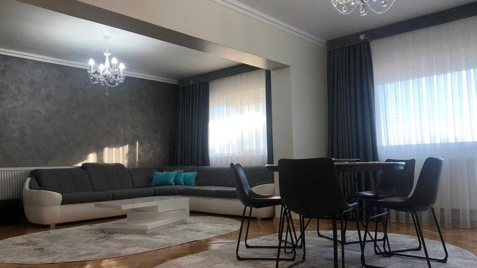 Apartament 5 camere central - Poză 1