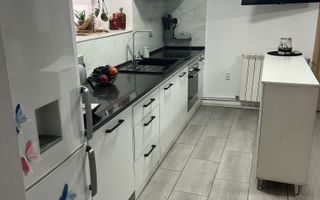 Apartament 3 camere | 47 mp | Cisnădie | Zonă centrală - Poză 3