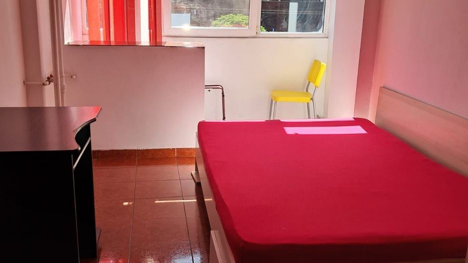 De inchiriat apartament 3 camere zona Gorjului/Lujeurului - Poză 7