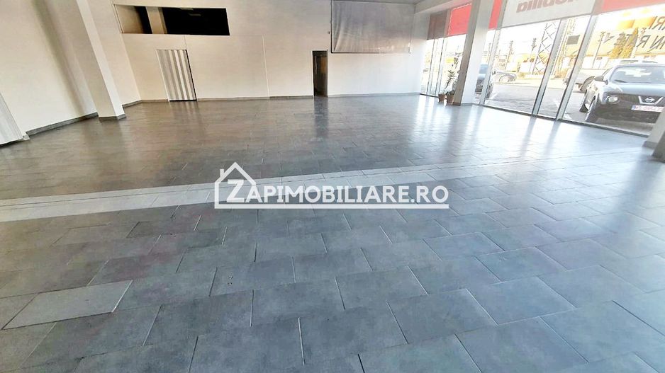 Spatiu Comercial 200 mp.2 băi,zona Ambiet cu parcare - Poză 3