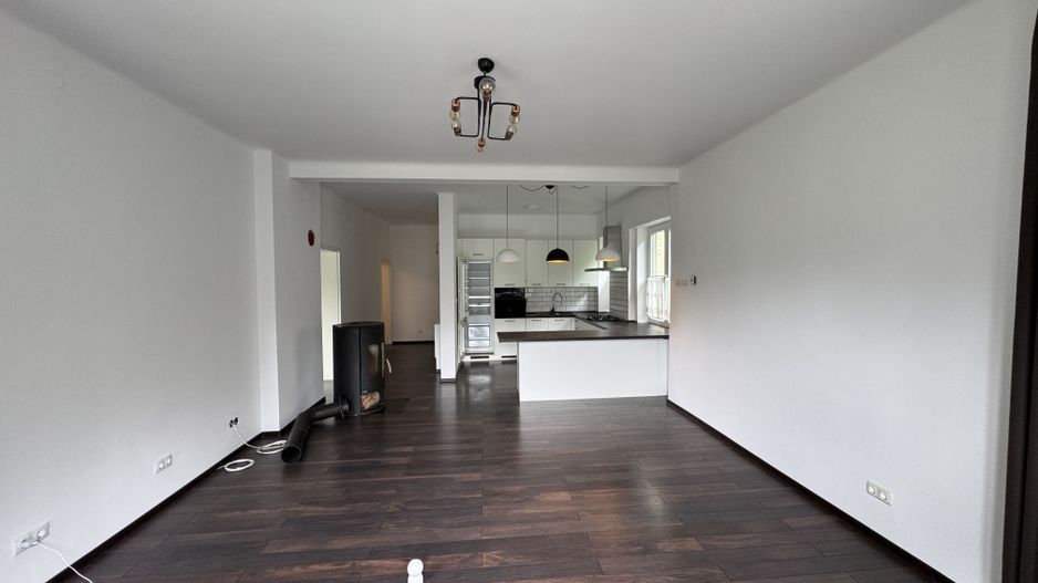 Apartament cu vedere spre Tâmpa, liniște și natură, în Centrul Istoric al Brașov - Poză 4