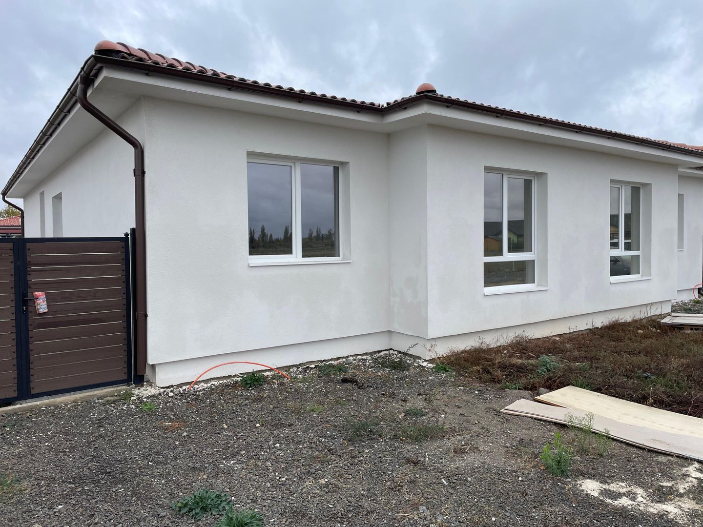 Duplex cu 4 camere ST 365MP -158.900€ în Moșnița Nouă - Poză 1