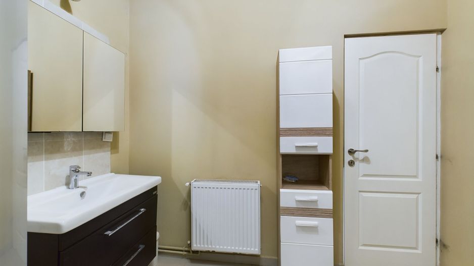 Apartament cu 3 camere Ultracentral - Poză 4