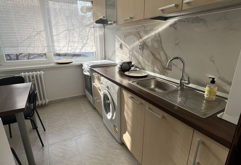 De inchiriat apartament 2 camere zona Titan - Poză 6